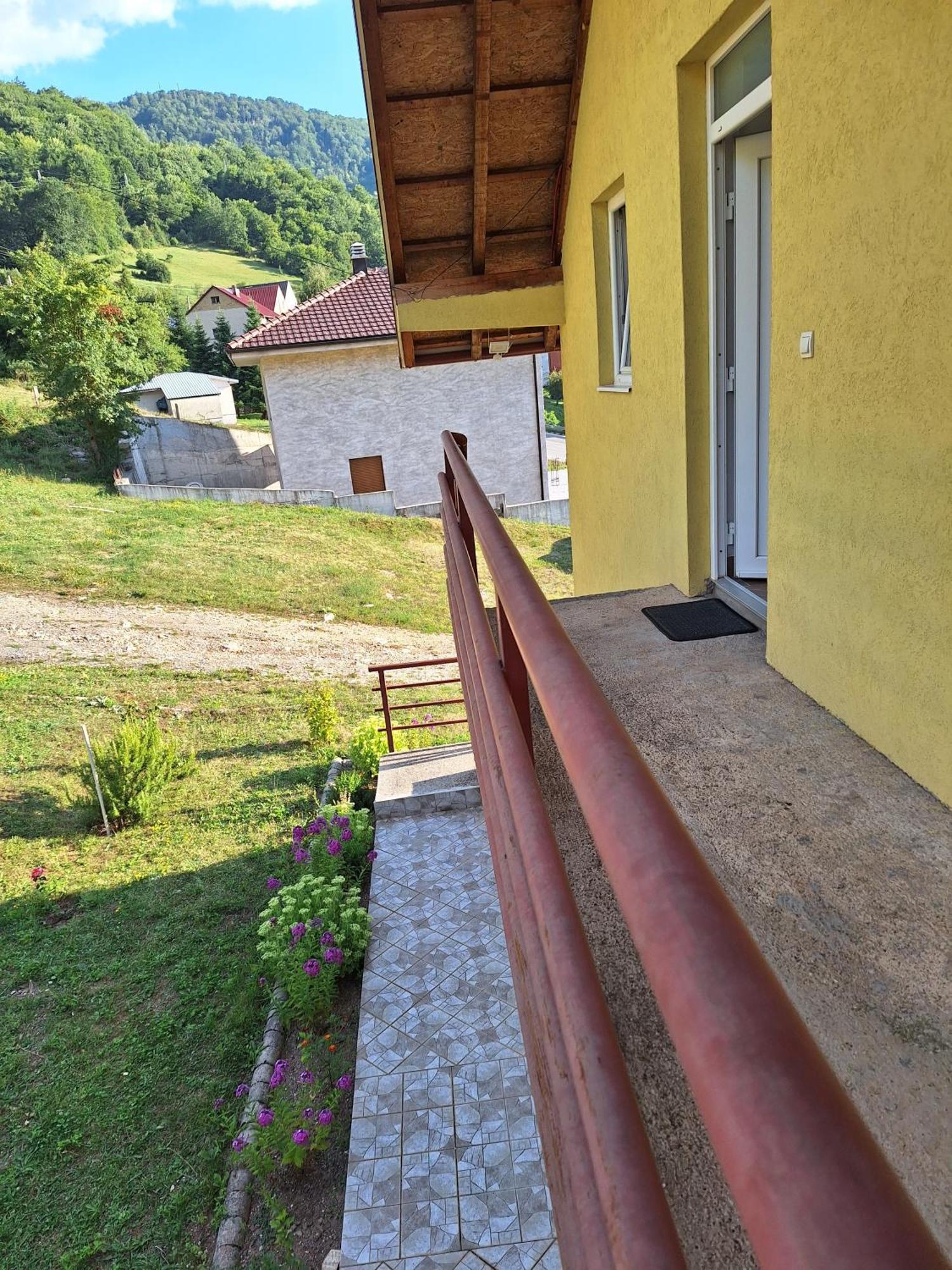 Apartman Ognjenovic Apartamento Plužine Exterior foto